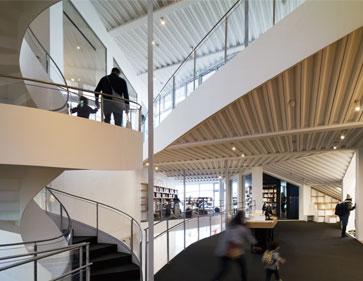 太田市美術館・図書館
