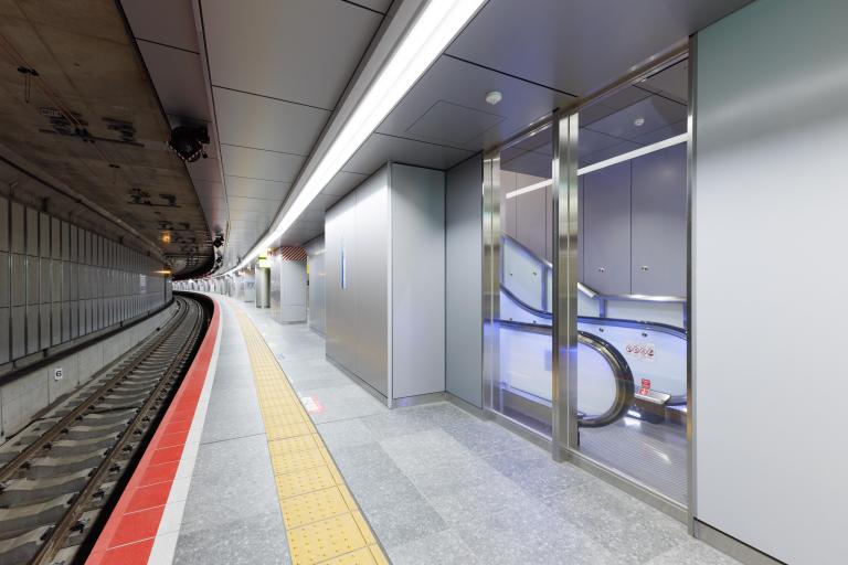 写真：JR大阪駅 －うめきたエリア－（大阪府）