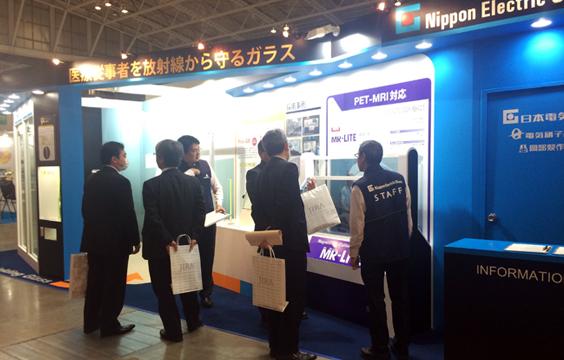 写真：国際医用画像総合展（ITEM2015）が始まりました。